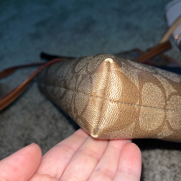 Coach crossbody - Picture 4 of 4